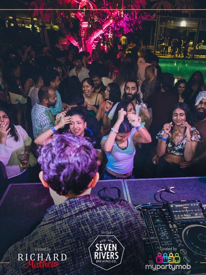 The view from behind the console at the Seven Rivers poolside. It's an amazing feeling to see the whole crowd dancing to your set.