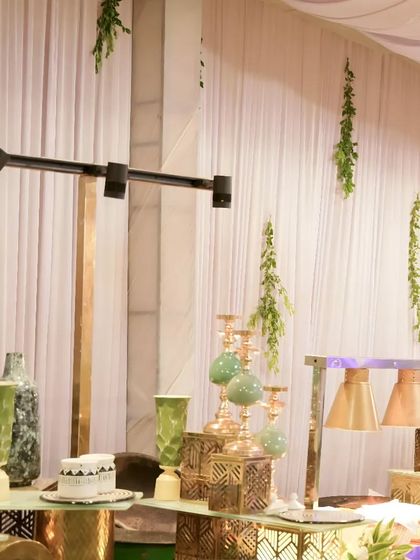 Delli Delicacies - Wedding Catering Exquisite Table & Decor Details photo 8