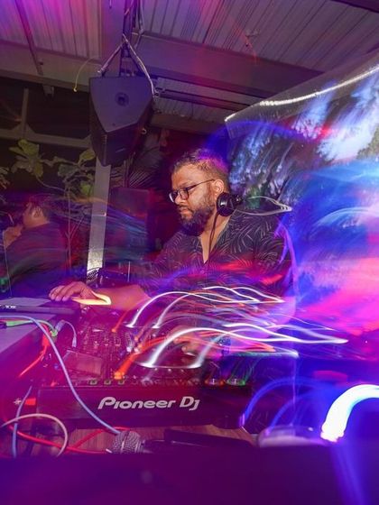 Digvijay Singh Thakur - DJ Services for Events & Parties Shor Bazaar: The Live Experience photo 6