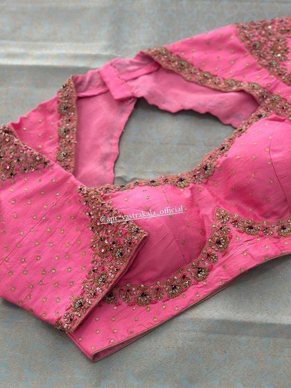 The front of the pink buti blouse.