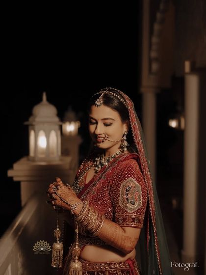 Happy Brides & Rich Stains photo 33