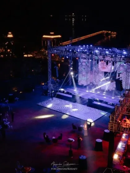 An art-inspired Sangeet night with a concert-style stage overlooking the water. This project highlights my ability to translate a client's personal passion, in this case for artist Yayoi Kusama, into a bold and immersive event design.