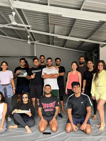 The full crew from our pizza party. Fitness and food, a perfect combination.