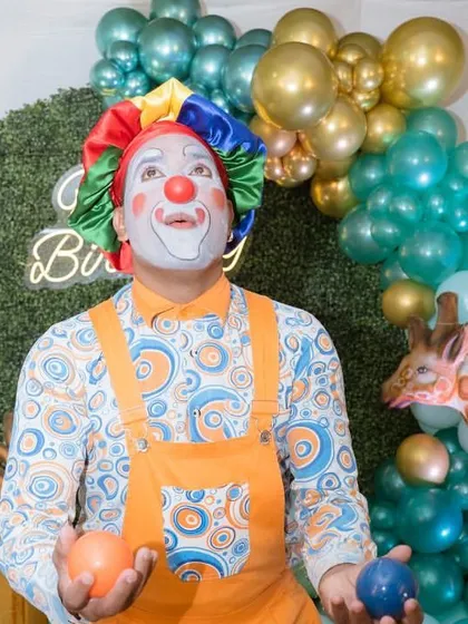 This juggler and clown adds a classic circus vibe to the party, ensuring there's never a dull moment for the kids.