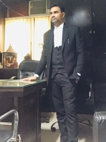 My office is where we build your case, and the courtroom is where I execute the strategy. I am prepared for both environments, ready to turn injustice into justice.