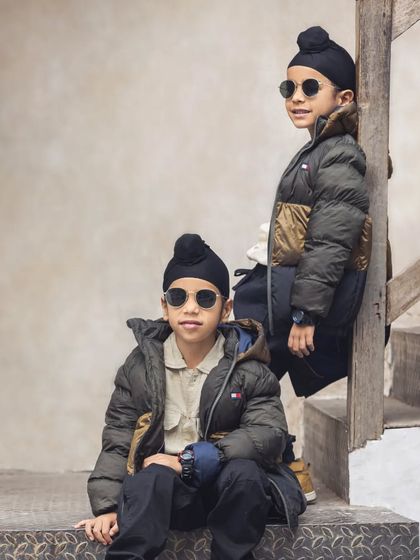 Brothers and best friends. An outdoor setting is perfect for capturing these cool, relaxed portraits of older kids.
