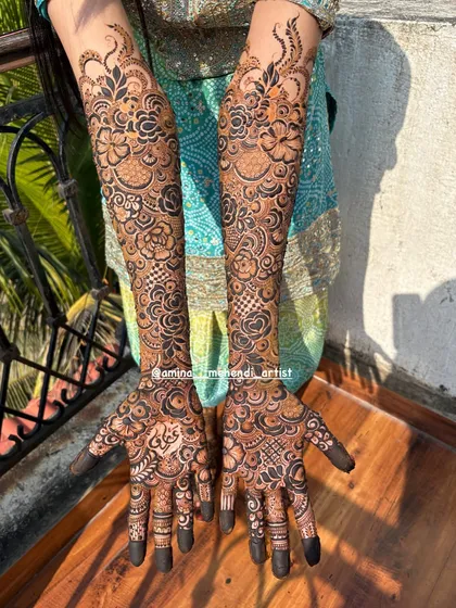This design, captured in the sunlight, shows the beautiful texture and detail of my work. The pattern is a mix of florals and traditional motifs.