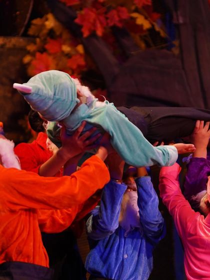 A moment of pure trust and teamwork on stage. Our little dwarves lifting Snow White is a perfect example of how we support each other in our performances.
