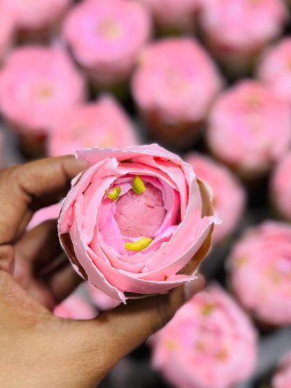 Themed Party Favors (Cupcakes & Cookies) photo 3