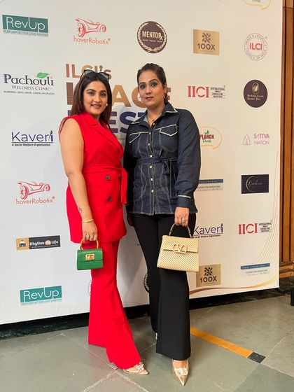 Posing with a fellow image consultant at the Image Fiesta. Networking with other professionals in the industry is always inspiring and helps me grow as a stylist.