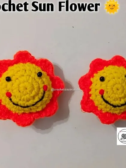 These mini smiley sun keychains are perfect for spreading a little bit of sunshine. The bright yellow and red design is cheerful and eye-catching.