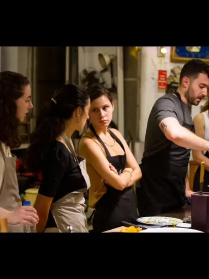 A collaborative cooking session where students from abroad learn from our chefs, sharing a passion for global food cultures.