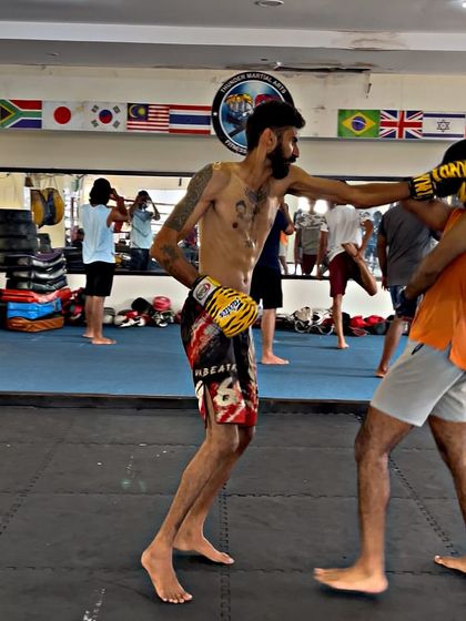 Madan Gowda - Martial Arts & Combat Sports Training Live Sparring & Ring Craft photo 5