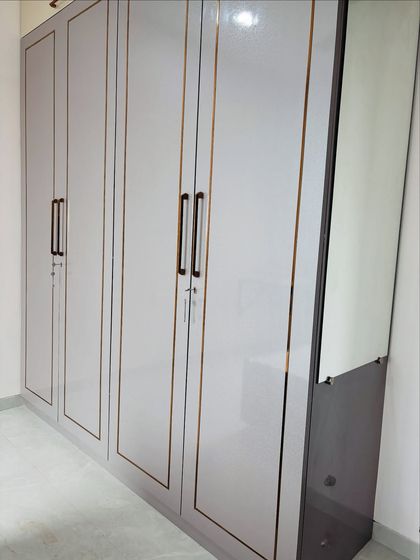 Smart Wardrobe & Storage Solutions photo 13