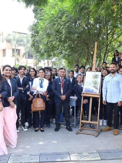 Another group photo with the enthusiastic participants of the workshop.