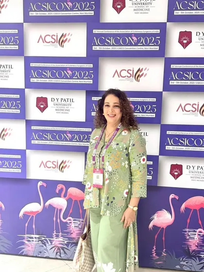 At the ACSICON 2025 photo wall. A wonderful start to a conference that consistently raises the bar in cutaneous surgery.