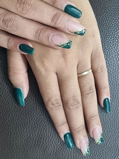 SG Artistry - Nail Services The Modern French photo 3