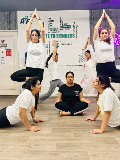 Yoga in Action: From Flow to Flight photo 11