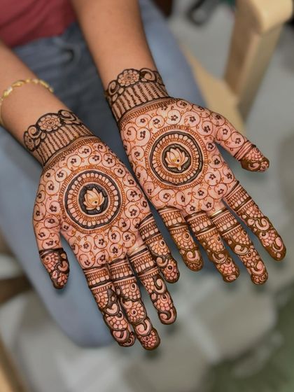 Mitali - Mehendi for Special Occasions Designs for the Wedding Party photo 18