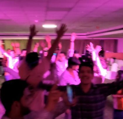 McDj Sandy - DJ, MC & VDJ Services for Events Corporate Event Entertainment photo 69