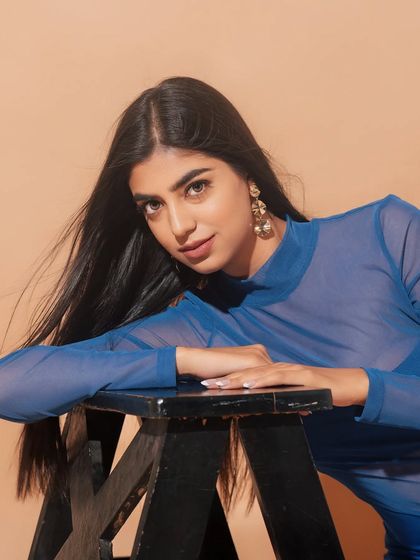 Signature Soft Glam & Glowy Skin photo 41