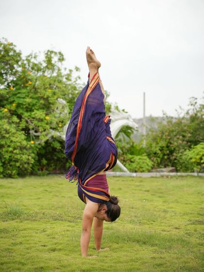 Shashi Prabha Dwivedi - Advanced Yoga Anatomy & Asana Course (Online) Inversions & Arm Balances photo 24