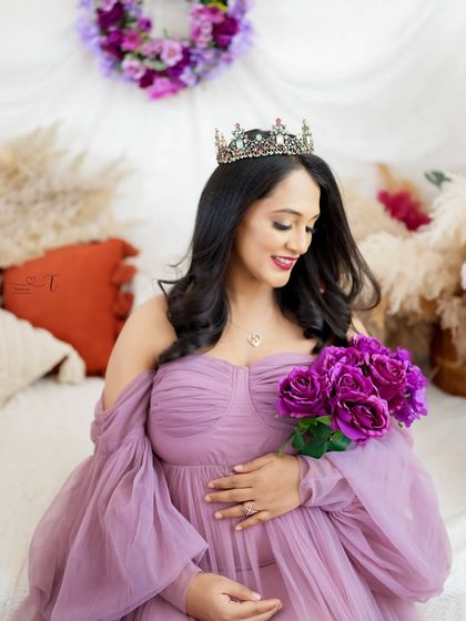 Solo Radiance: Portraits of the Mother-to-Be photo 171