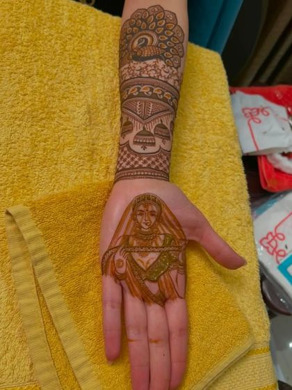 Vijay Singh - Bridal Mehndi Portrait & Storytelling Mehndi photo 21