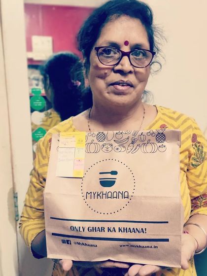 Here is our happy KitchenStar Sushma from Mumbai, celebrating her 50th order with us. We are proud to support our home chefs on their journey and celebrate their milestones with them.