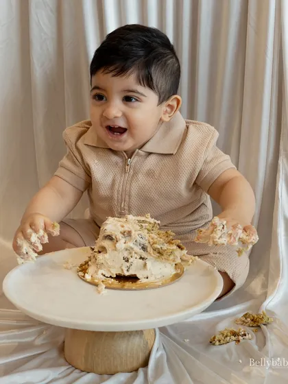 Let them eat cake! A first birthday cake smash is a celebration of pure, messy joy. I love capturing the delightful chaos and the priceless expressions as your little one dives into their first taste of birthday sweetness.