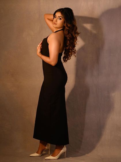 The full look, exuding confidence and soul.