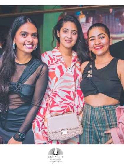 More smiling faces from a fun Saturday night. The positive energy is what makes these events special.