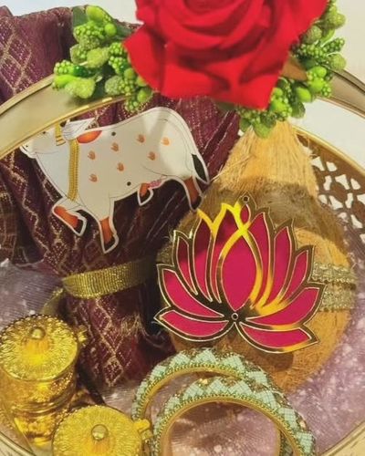 Traditional Event Favors