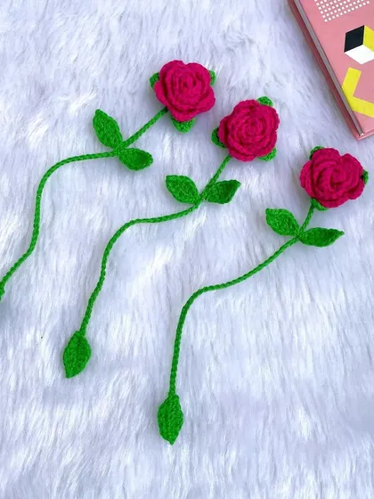 Rose bookmarks, perfect for a romantic reader.