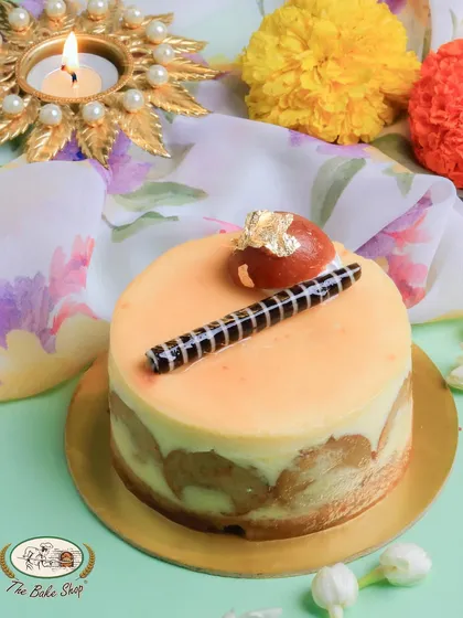 Our Gulab Jamun Mini Cheesecake is a perfect single-serving indulgence. A creamy baked cheesecake with a surprise gulab jamun center, it's a modern twist on a classic favorite.