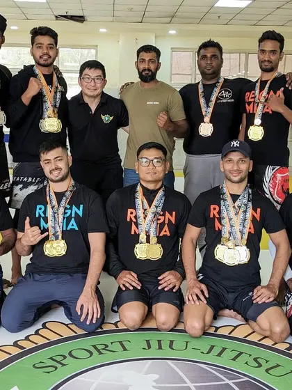Another successful event for the team at the SJJIF Delhi Open. Our nine fighters brought home an impressive 21 medals between them.
