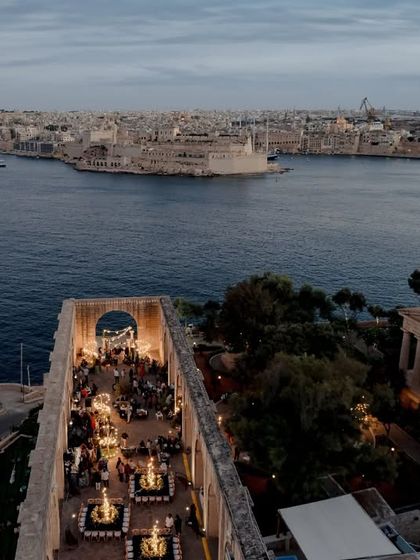 Destination Love Stories: Pre-Weddings Abroad photo 42