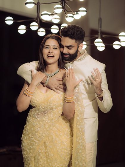 Engagement & Pre-Wedding Sessions photo 31