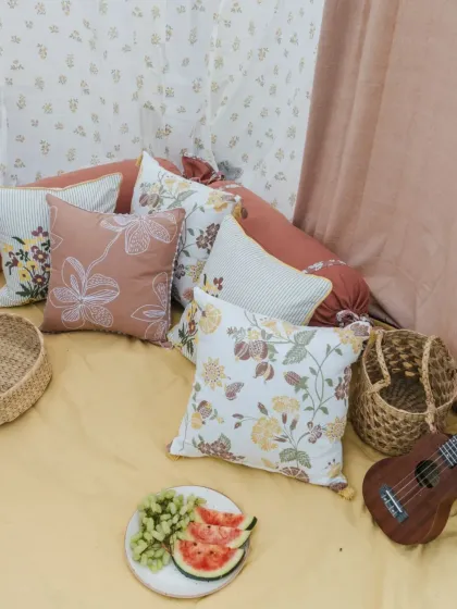 The Yellow Dwelling - Custom Soft Furnishings Finishing Touches: Cushions, Throws & Sofa Covers photo 15