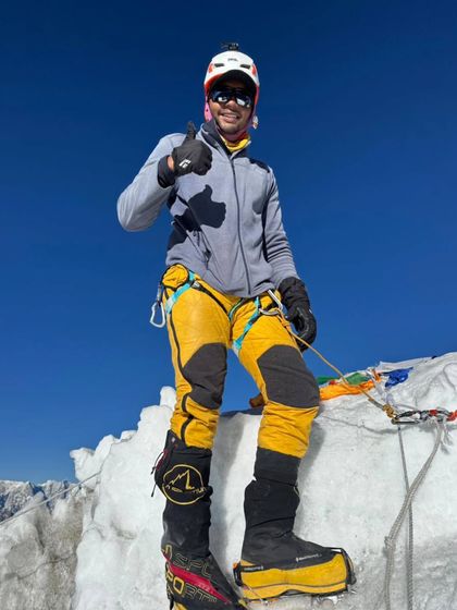 On Top of the World: Everest, Lhotse & Our Legendary Climbers photo 4