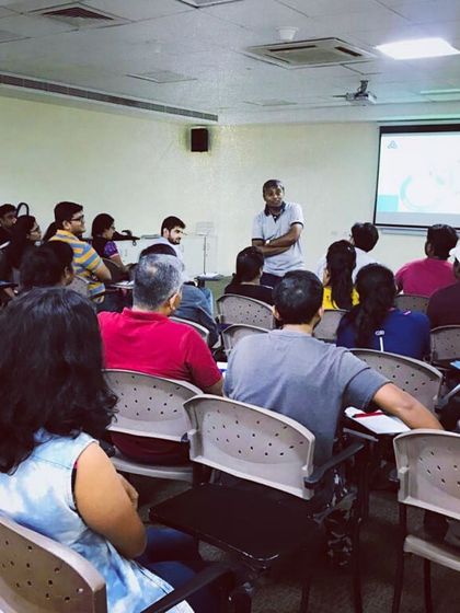 An instructor addresses the class, explaining the principles of emergency response.