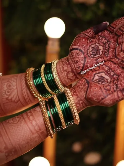 A close-up of the rich stain on the back of the hands. I guarantee a dark and long-lasting color for your special occasion.