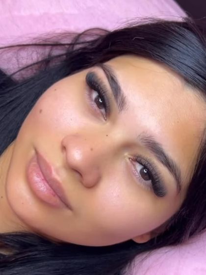 The Palette - Eyelash Extensions Volume Lashes: For Maximum Drama photo 21