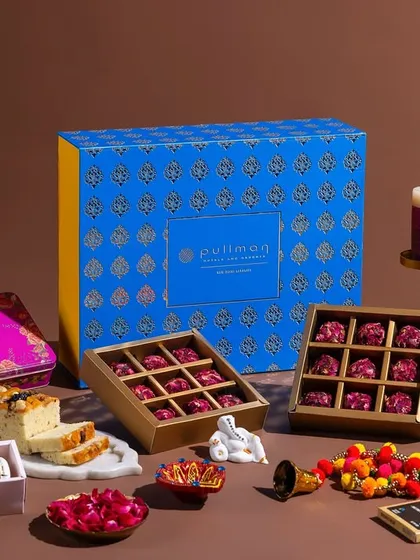 Another variation of the Pullman New Delhi Aerocity festive hamper. I create multiple compositions to provide clients with a variety of marketing assets.