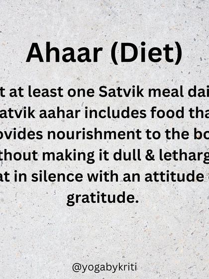 Ahaar (Diet) is one of the four pillars of a yogic lifestyle. Eating at least one sattvik meal daily provides nourishment without making the body dull or lethargic.