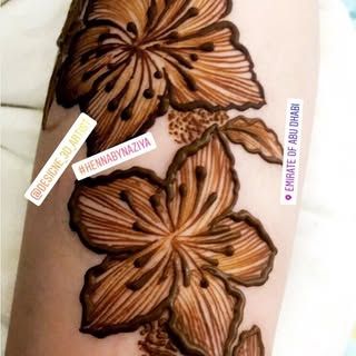Naziya Henna Art Gallery
