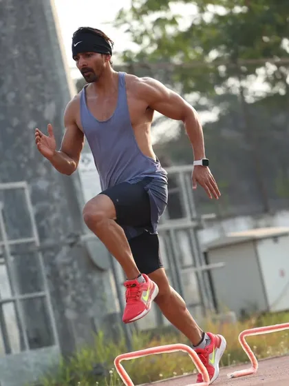 Mehnat, mehnat, aur mehnat. Actor Harshvardhan Rane pushing his limits during a tough conditioning session.