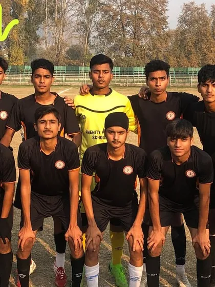 Another team photo of the CBSE squad featuring our U19 player Prerit.