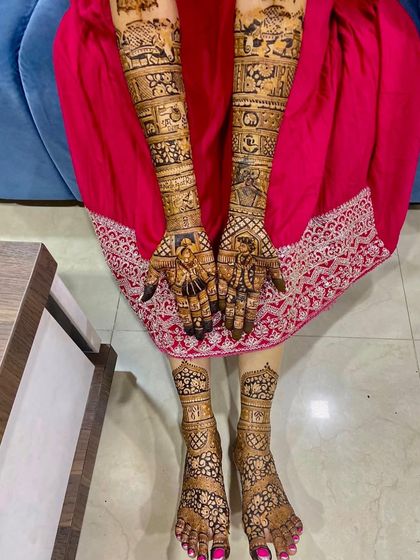 Elegant Feet Mehendi photo 24