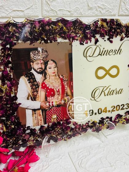 Varmala & Floral Preservation Frames photo 57